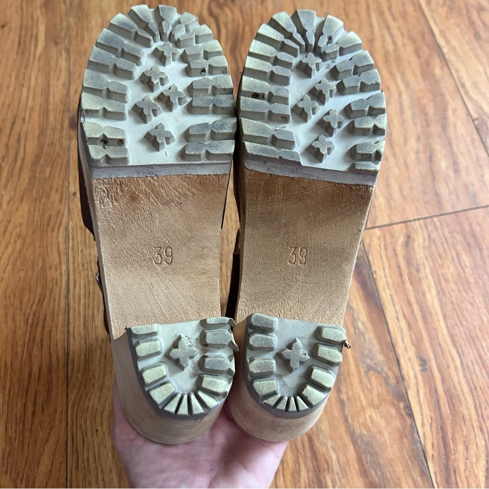 MIA Brown Leather Clog Heels with Natural Wood Platform - Picture 7 of 12